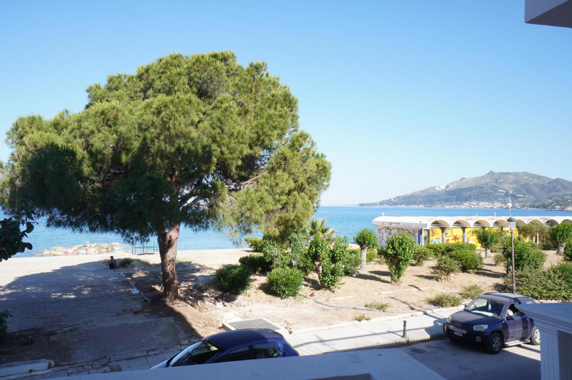 Seafront Spirit Suites Zakynthos Town Room photo
