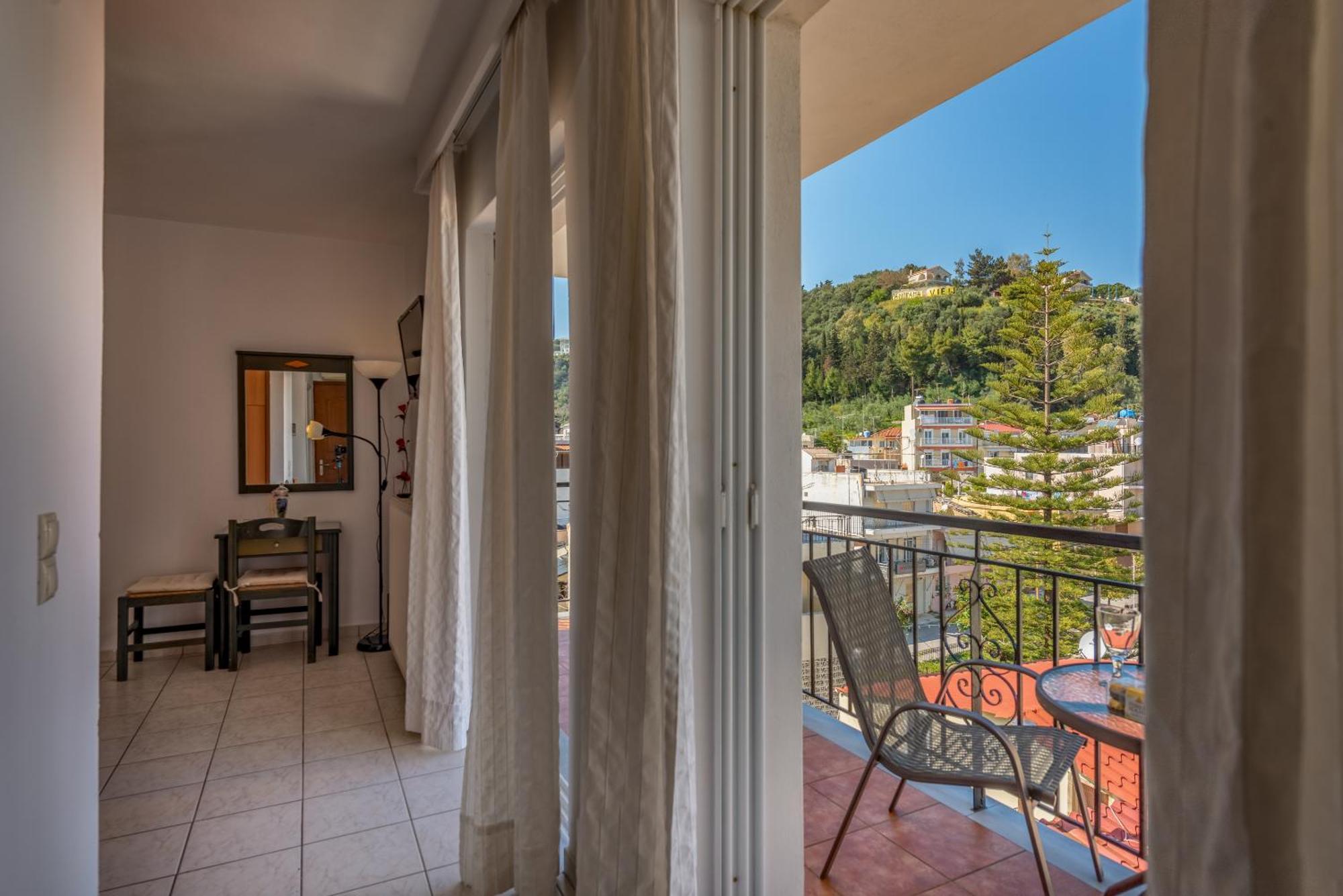 Seafront Spirit Suites Zakynthos Town Room photo