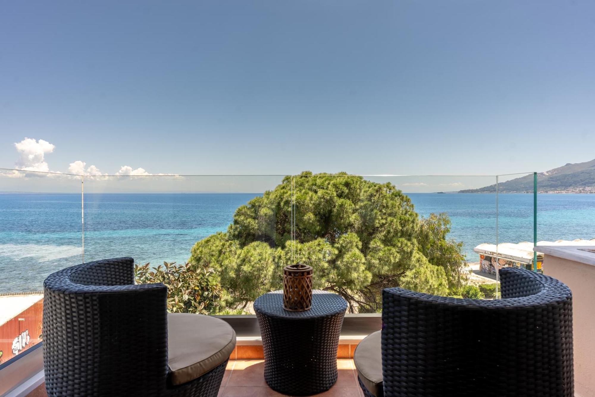 Seafront Spirit Suites Zakynthos Town Exterior photo