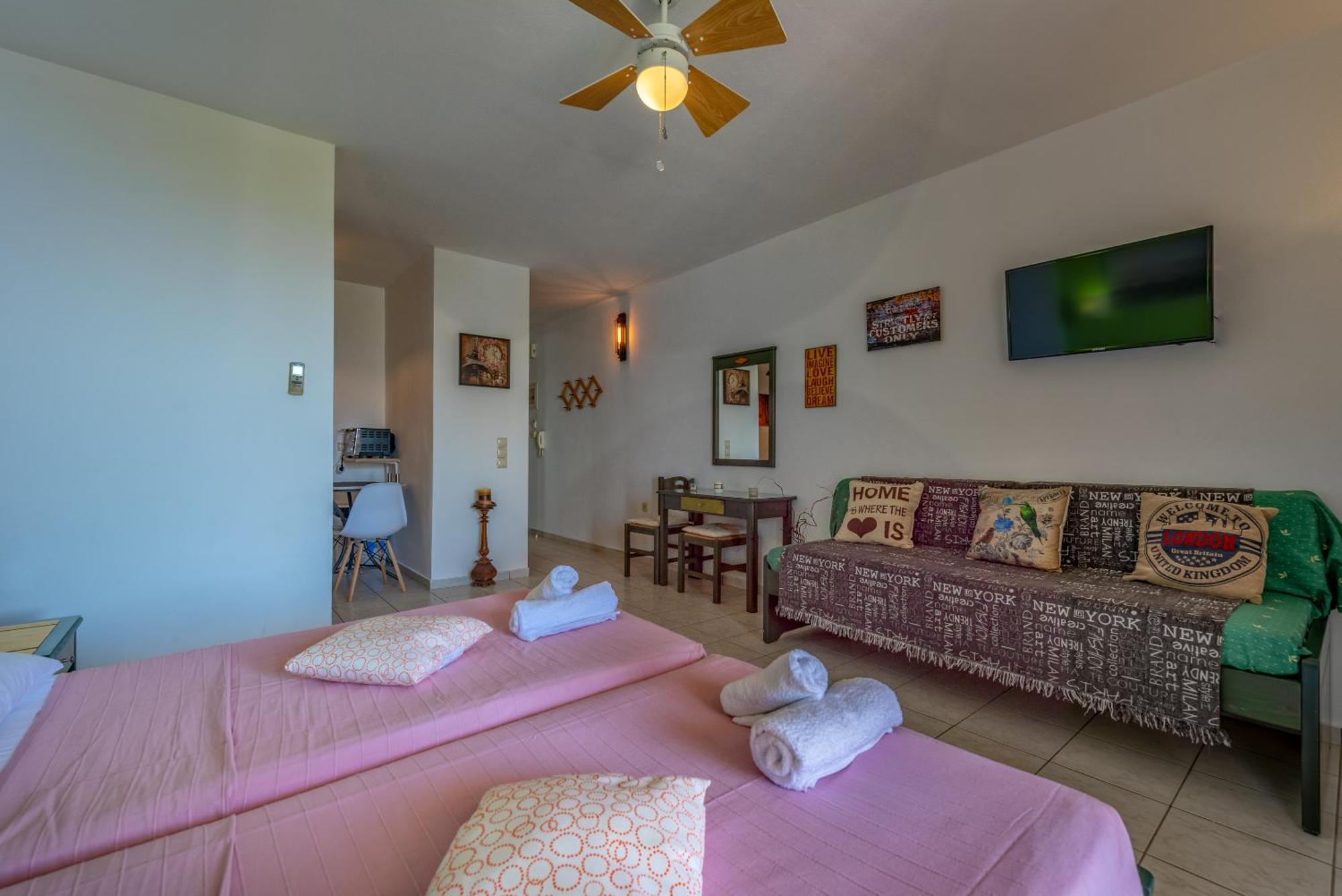 Seafront Spirit Suites Zakynthos Town Room photo