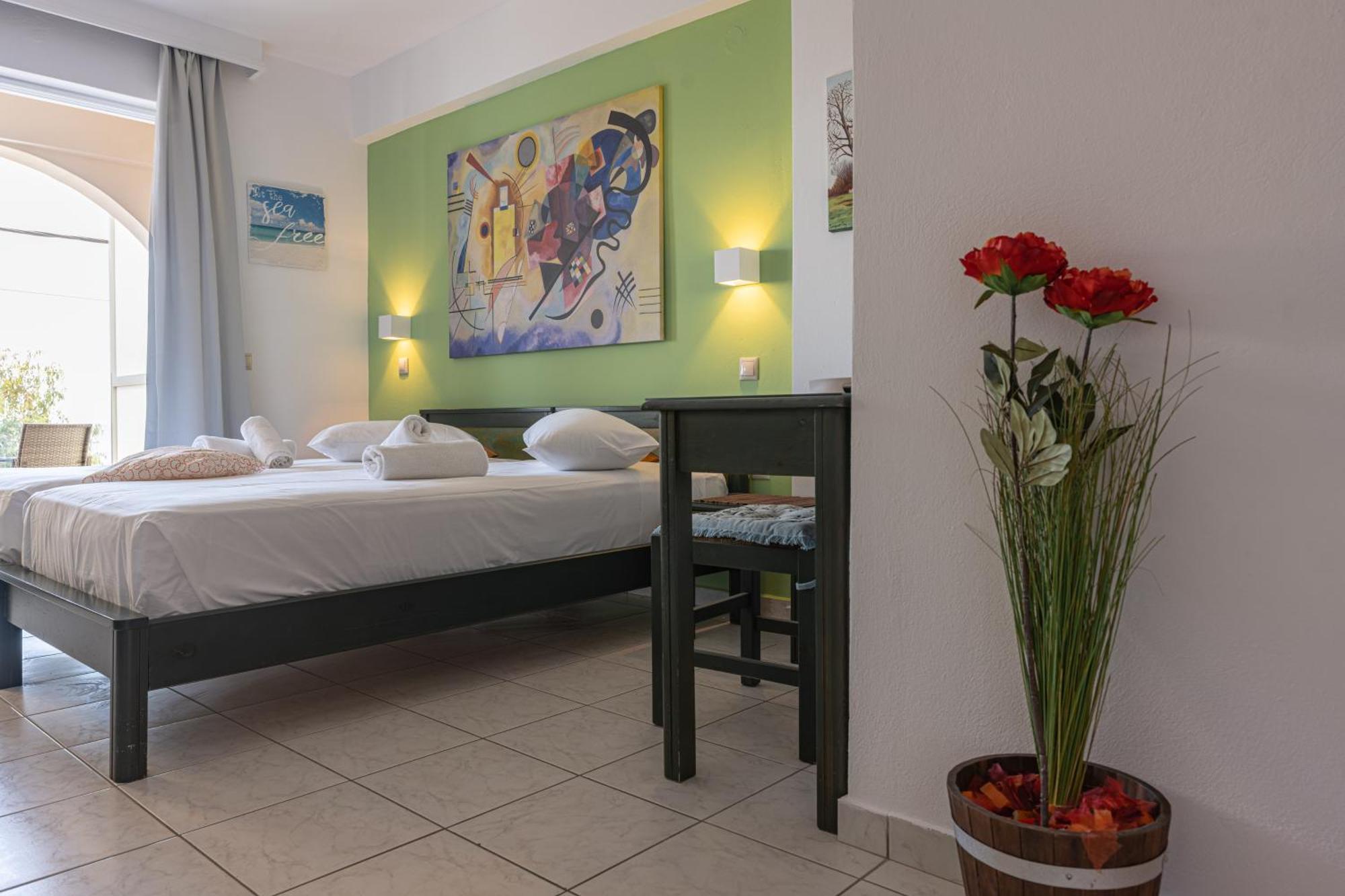 Seafront Spirit Suites Zakynthos Town Room photo