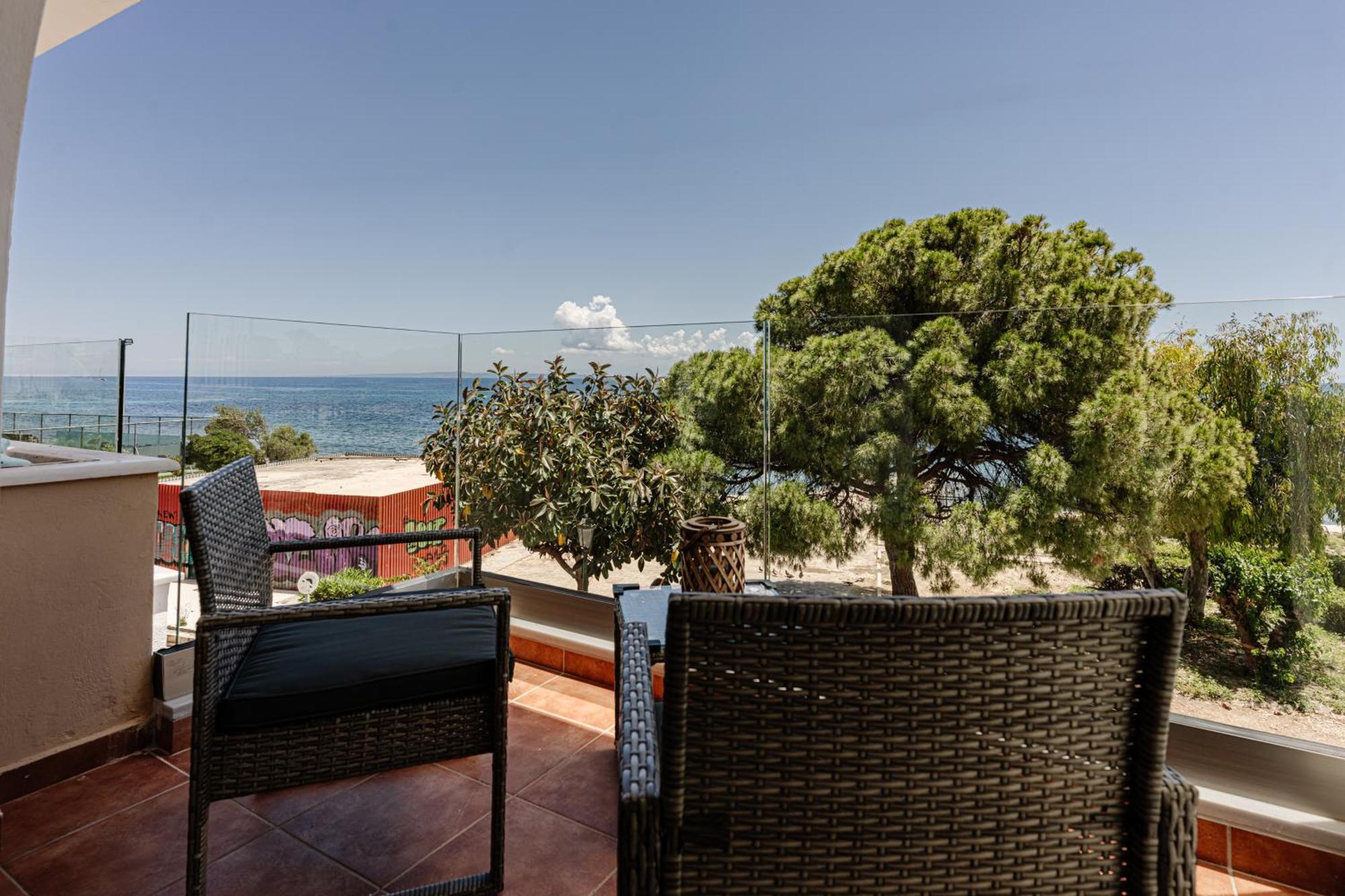 Seafront Spirit Suites Zakynthos Town Room photo