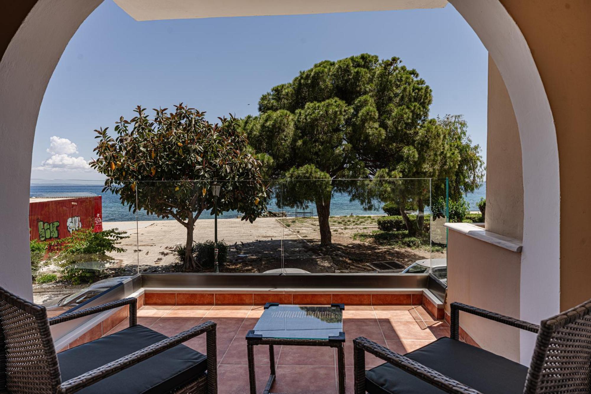 Seafront Spirit Suites Zakynthos Town Room photo