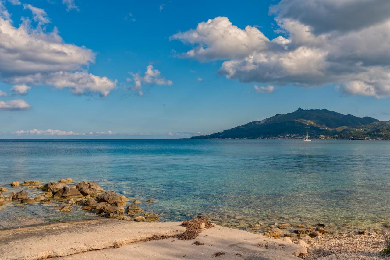 Seafront Spirit Suites Zakynthos Town Exterior photo