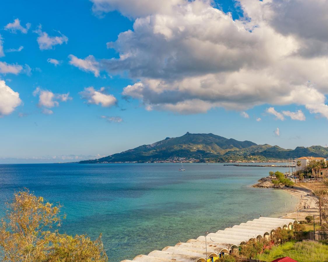 Seafront Spirit Suites Zakynthos Town Exterior photo